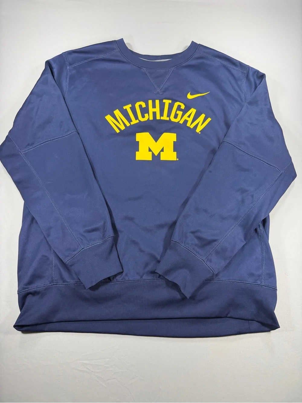 Nike Michigan Wolverines Therma-FIT Crewneck Sweatshirt Men’s XL Blue NCAA